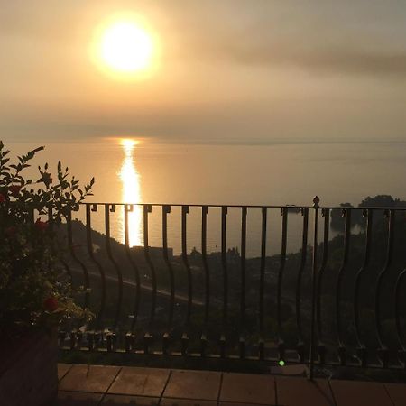 B&B La Terrazza Sul Mare Taormina Eksteriør bilde