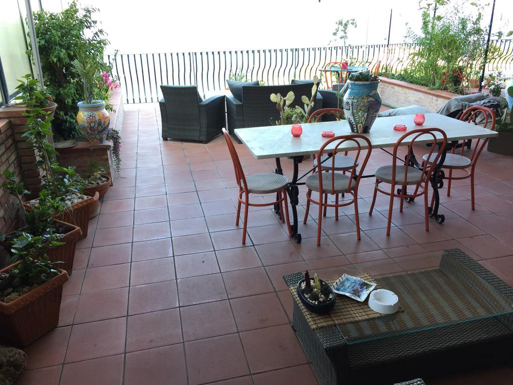 B&B La Terrazza Sul Mare Taormina Eksteriør bilde